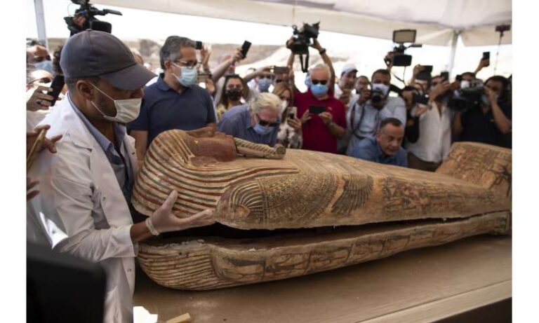 Egypt Reveals 59 Ancient Coffins Found Near Saqqara Pyramids Archaeology World