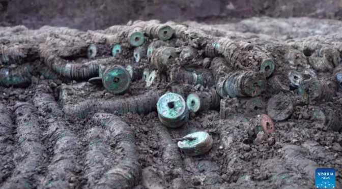 1.5 tons of bronze coins were found in east China