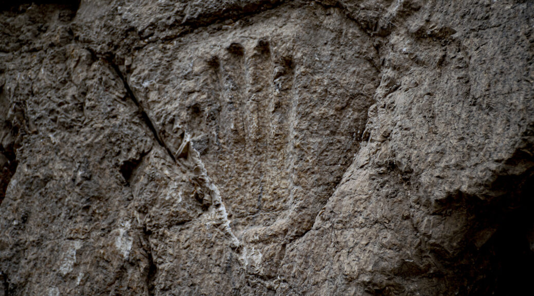 Mysterious handprint found in 1,000-year-old Jerusalem defensive moat
