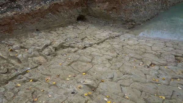 2,000-year-old Roman road discovered in England, archaeologists believe