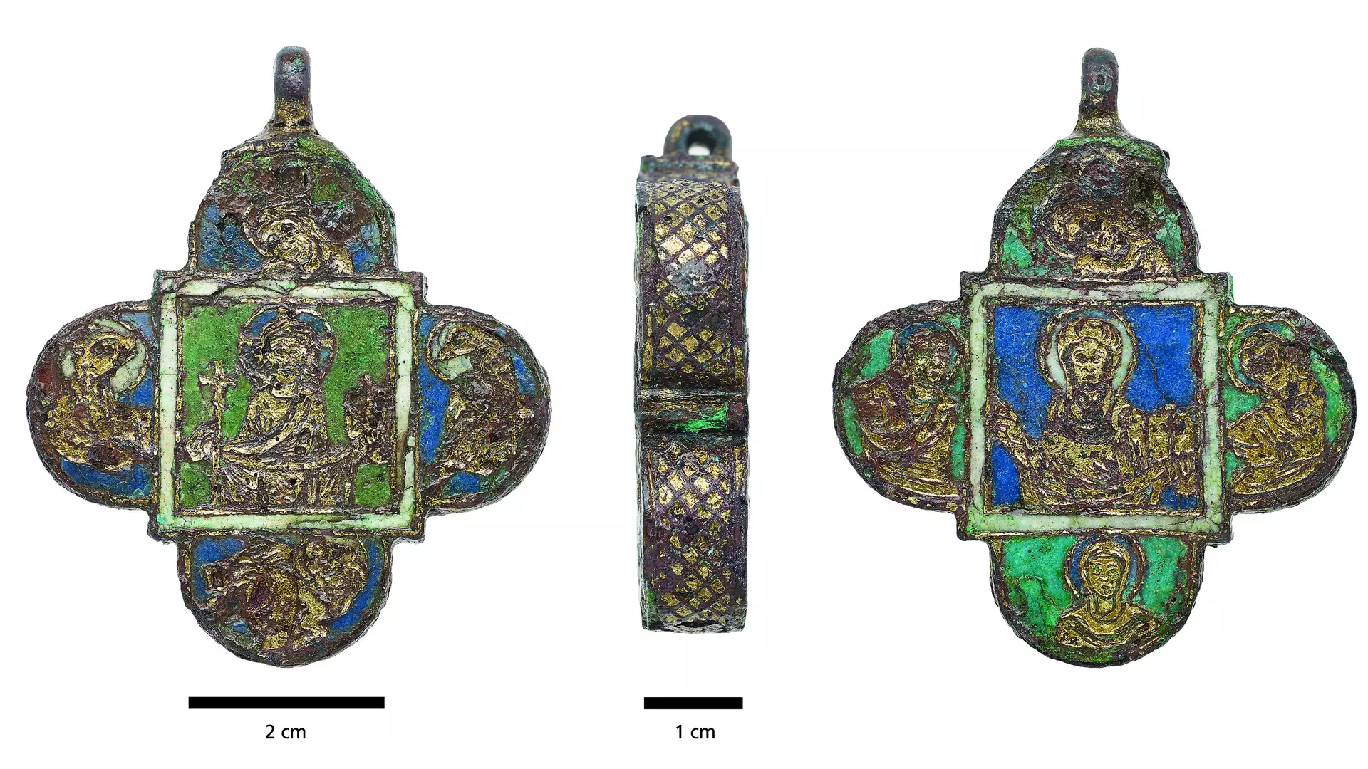 High-Tech Tools Offer a Glimpse Into a Medieval Reliquary
