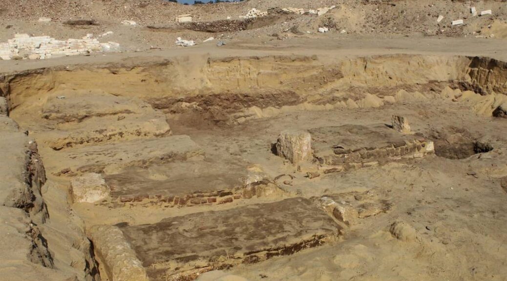 Group Of Persian, Roman and Coptic Tombs Discovered In Egypt