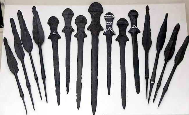 The World’s oldest and first swords ever discovered