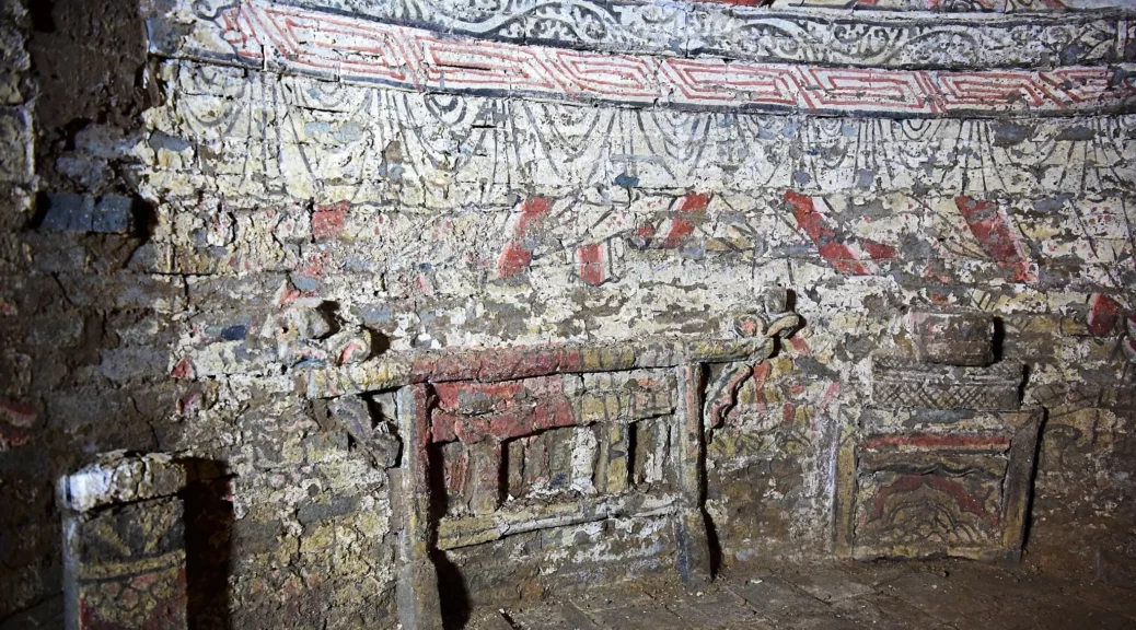 12 tombs with Beautiful Decorations and Carved Bricks from the period of Kublai Khan, the grandson of Genghis Khan, were found in China