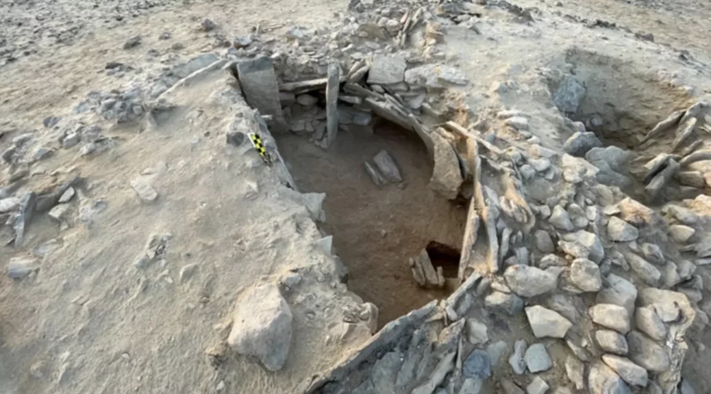 A 7,000-year-old tomb in Oman holds dozens of prehistoric skeletons