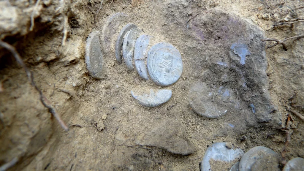 Клад римских монет найден в Тоскане