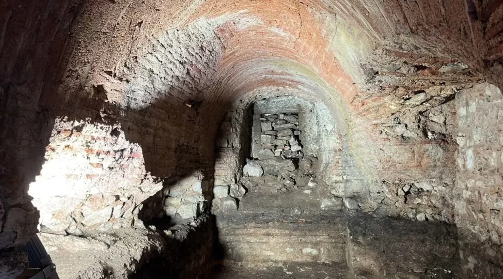 1,500-year-old secret underground passage uncovered in Istanbul