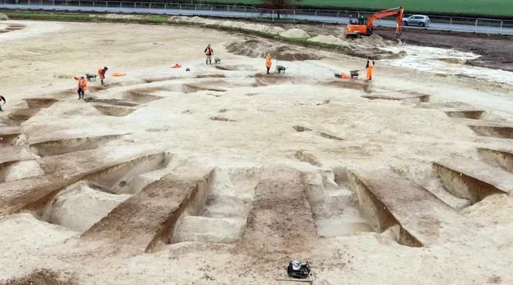 Excavations Near Stonehenge Uncover Bronze Age Barrow Cemetery
