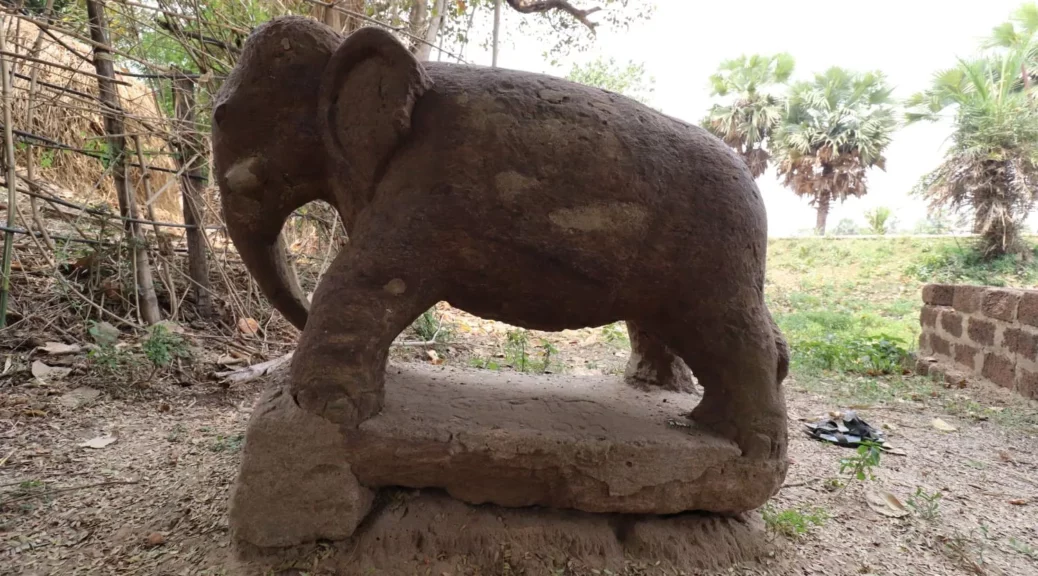 A 2,300-Year-Old Elephant Sculpture Discovered in India