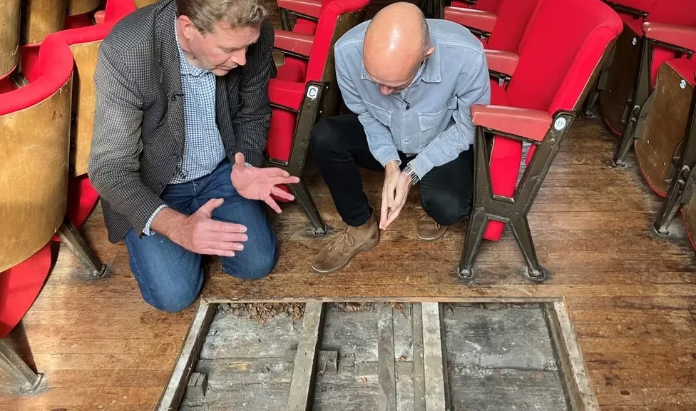 15th-Century Theater Floorboards Uncovered in Norfolk