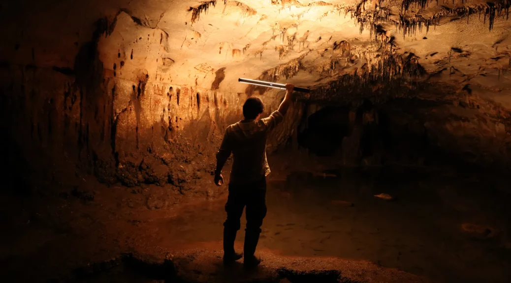 Paleolithic 'art sanctuary' in Spain contains more than 110 prehistoric cave paintings