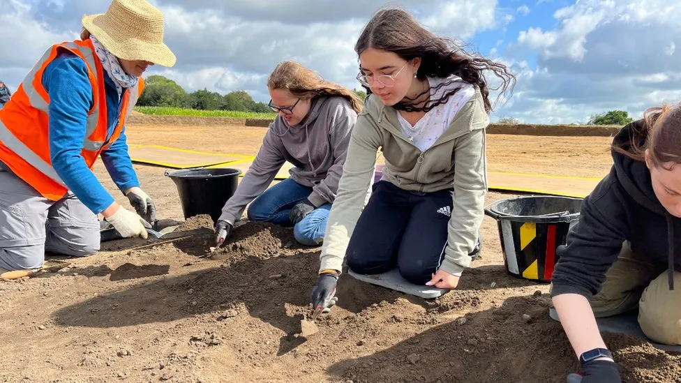 Possible 1,400-Year-Old Temple Excavated in Eastern England