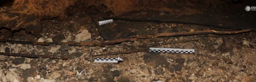 Hunting tools Dating Back 1900 Years were found inside a Cave in Querétaro, Mexico