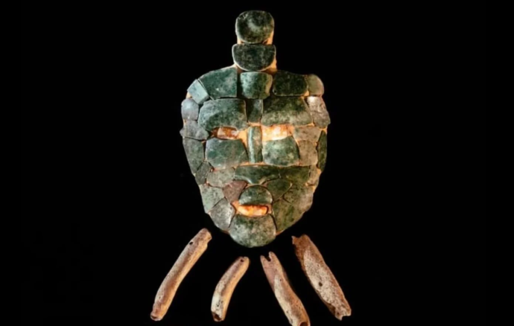 A Stunning Jade mask discovered in the tomb of the Maya King in Guatemala