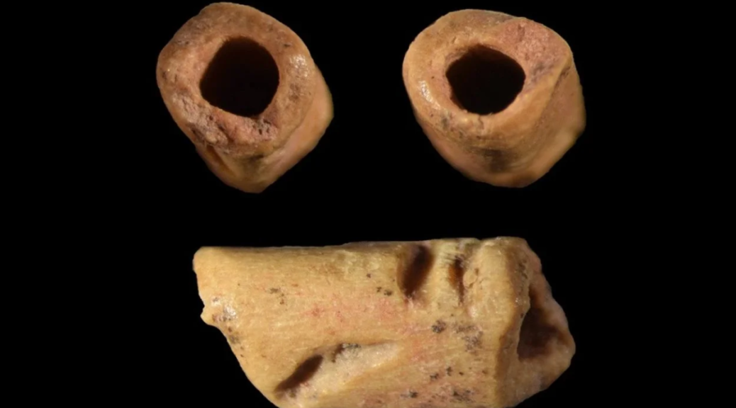 The Americas’ oldest known bead discovered near Douglas, Wyoming