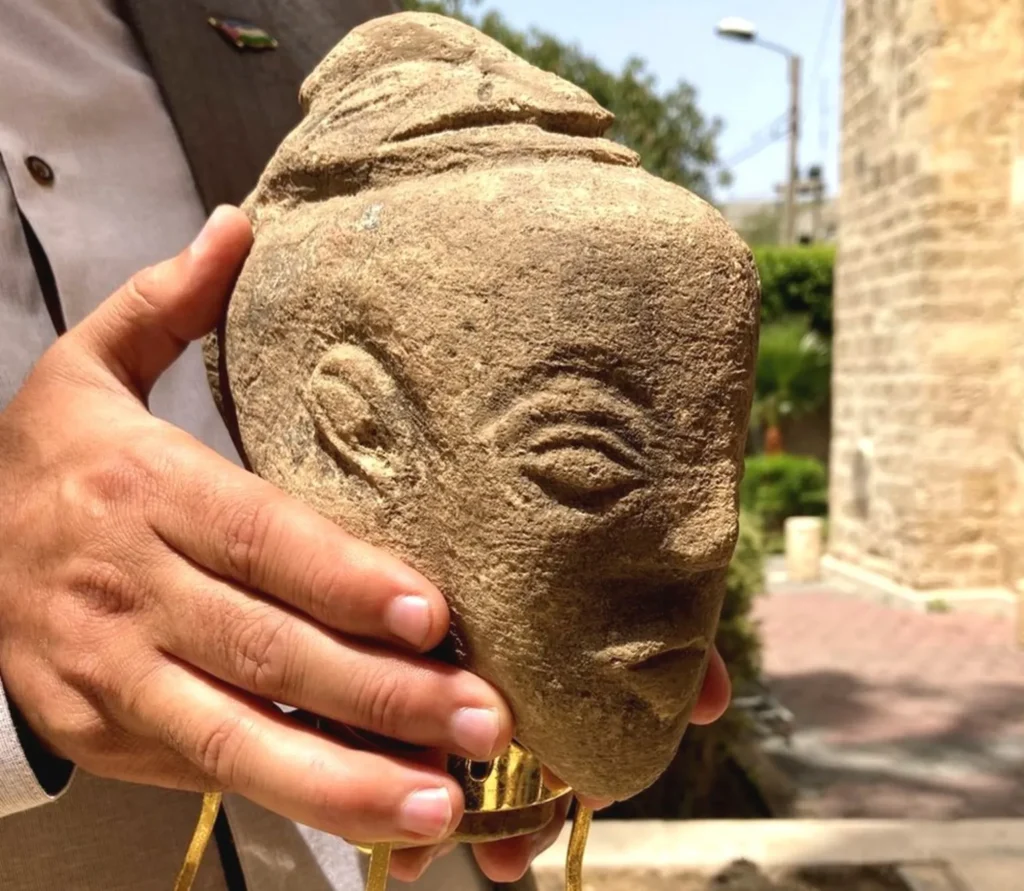 4,500-year-old rare Canaanite goddess sculpture found by a farmer in Gaza Strip